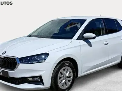 Usado Skoda Fabia Selection 116 CV (85 kW) 2025 Blanco Utilitario