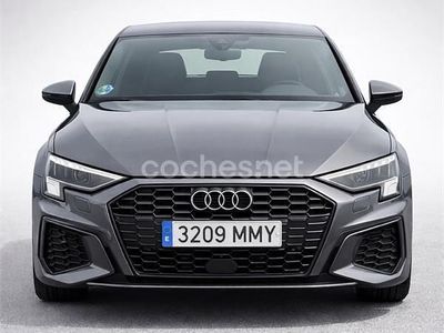 Gris / plata Usado 2024 Audi A3 Berlina | 34.000 € (Precio justo)