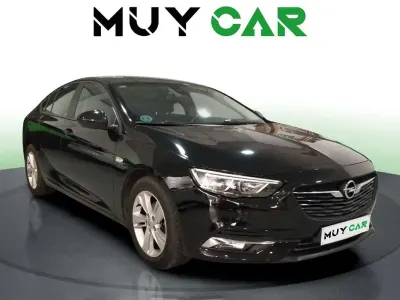 Usado Opel Insignia Business 136 CV (100 kW) 2018 Negro Berlina