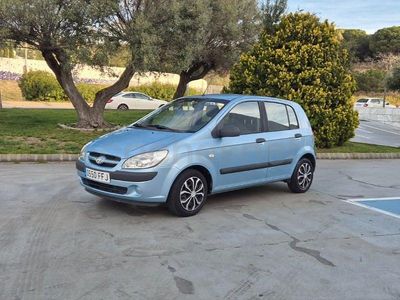 Usado Hyundai Getz 66 CV (48 kW) 2006 Azul Utilitario