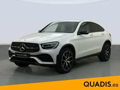 Usado Mercedes GLC300 AMG line 245 CV (180 kW) 2021 Blanco Coupe