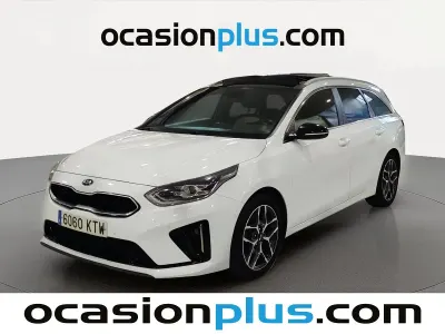 Usado Kia Ceed GT GT-Line 136 CV (100 kW) 2019 Blanco Familiar