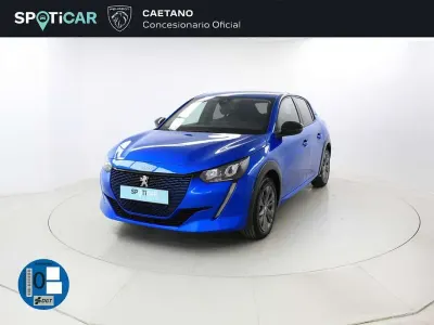 Usado Peugeot e-208 Allure 100 kW (136 CV) 2023 Azul Utilitario