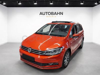 Usado VW Touran Sportline 150 CV (110 kW) 2017 Naranja Monovolumen