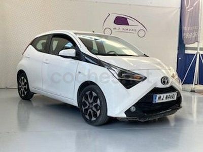 Usado Toyota Aygo X-clusiv 72 CV (52 kW) 2019 Blanco Utilitario