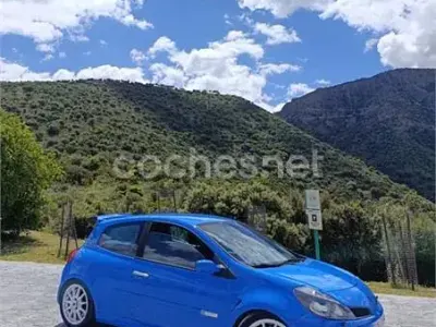 Begagnad Renault Clio II 200 HK (147 kW) 2007 Blå Sedan