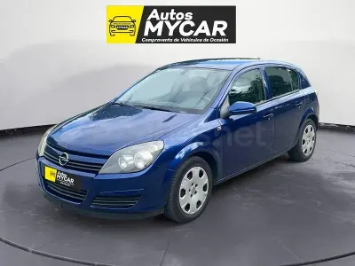 Usado Opel Astra Elegance 100 CV (73 kW) 2004 Azul Berlina