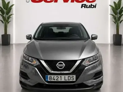 Usado Nissan Qashqai N-Connecta 116 CV (85 kW) 2020 Negro SUV