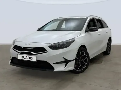 Usado Kia Ceed Style 120 CV (88 kW) 2024 Blanco Utilitario