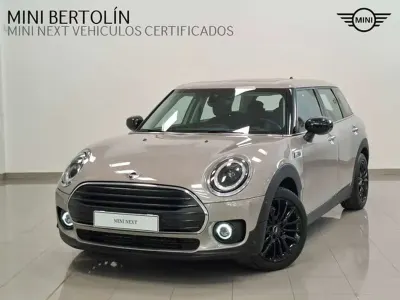 Usado Mini John Cooper Works Clubman 116 CV (85 kW) 2022 Gris Familiar