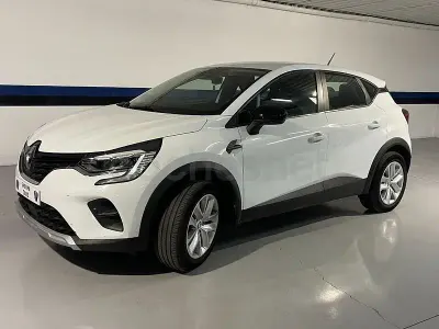 Usado Renault Captur Equilibre 100 CV (73 kW) 2023 Blanco SUV