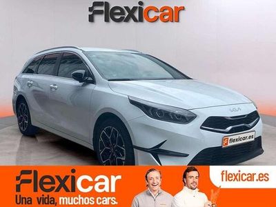 Usado Kia Ceed Style 101 CV (74 kW) 2025 Blanco Utilitario