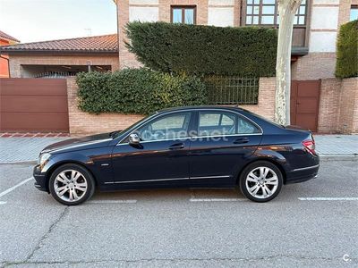 Usado Mercedes C220 Avantgarde 170 CV (125 kW) 2010 Azul Berlina