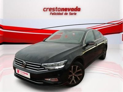 Negro Usado 2021 VW Passat Executive Familiar | 19.500 € (Precio justo)