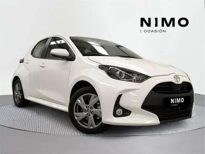 Usado Toyota Yaris Active 116 CV (85 kW) 2025 Utilitario