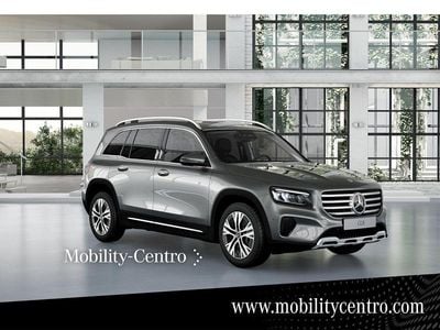 Mercedes GLB220