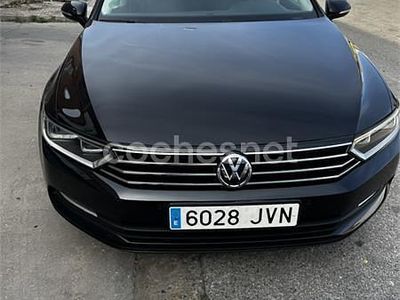 Negro Usado 2016 VW Passat Advance Berlina | 12.900 € (Precio justo)