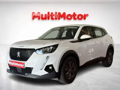 Usado Peugeot 2008 Active 101 CV (74 kW) 2021 Blanco SUV