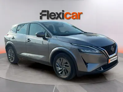 Usado Nissan Qashqai Acenta 158 CV (116 kW) 2024 Gris SUV
