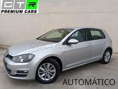 Usado VW Golf VII Advance 110 CV (80 kW) 2017 Gris / plata Berlina