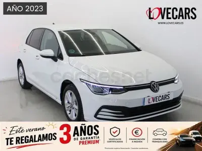 Usado VW Golf VIII Life 116 CV (85 kW) 2023 Blanco Berlina