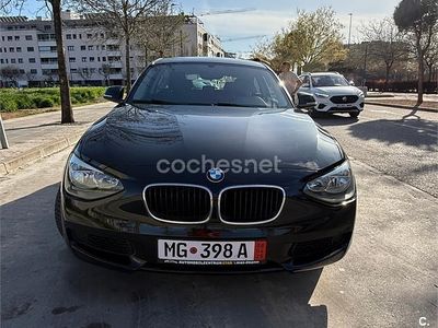 Usado BMW 114 Comfort Edition 102 CV (75 kW) 2014 Negro Utilitario