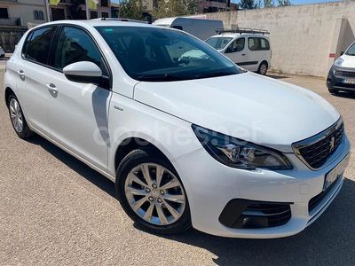 Blanco Usado 2018 Peugeot 308 Style Berlina | 13.500 € (Caro)