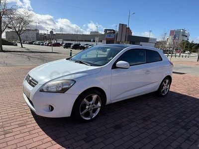 Usado Kia ProCeed Active 115 CV (84 kW) 2010 Blanco Utilitario