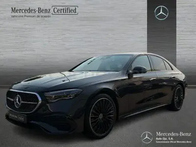 Usado Mercedes E220 197 CV (144 kW) 2025 Gris / plata Berlina