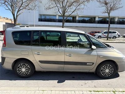 Usado Renault Grand Espace Expression 165 CV (121 kW) 2004 Gris / plata Monovolumen