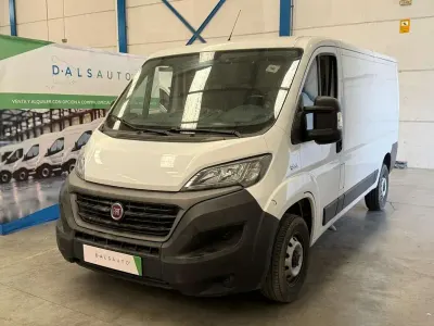 Usado Fiat Ducato 136 CV (100 kW) 2021 Blanco Van