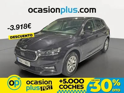 Käytetty Skoda Fabia Selection 115 HP (84 kW) 2025 Musta Sedan