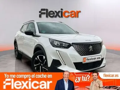 Usado Peugeot 2008 Allure 131 CV (96 kW) 2023 Blanco SUV