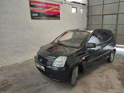 Usado Kia Picanto LX 61 CV (44 kW) 2005 Negro Utilitario