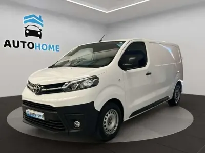Usado Toyota Proace 120 CV (88 kW) 2022 Blanco Monovolumen