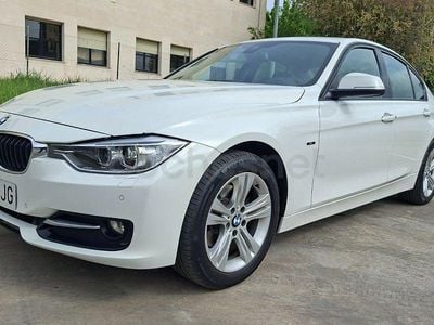 Usado BMW 320 Sport Line 184 CV (135 kW) 2012 Blanco Berlina