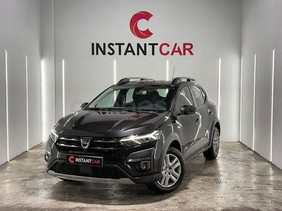 Usado Dacia Sandero Comfort 91 CV (66 kW) 2022 Negro Berlina
