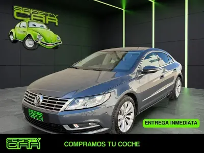 Usado VW CC 140 CV (102 kW) 2013 Gris / plata Berlina