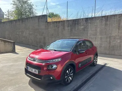 Usado Citroën C3 PureTech 82 CV (60 kW) 2017 Rojo Berlina