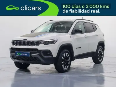 Usado Jeep Compass Trailhawk 179 CV (131 kW) 2024 Blanco SUV