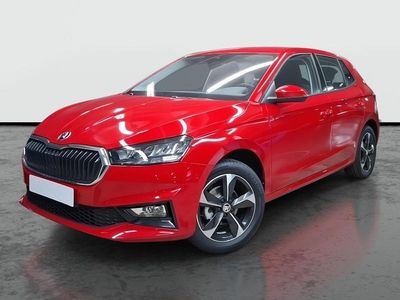 Rojo velvet metalizado Usado 2025 Skoda Fabia Selection | 16.590 € (Precio justo)