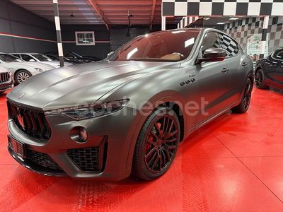 Usado Maserati Levante 275 CV (202 kW) 2020 Gris / plata SUV