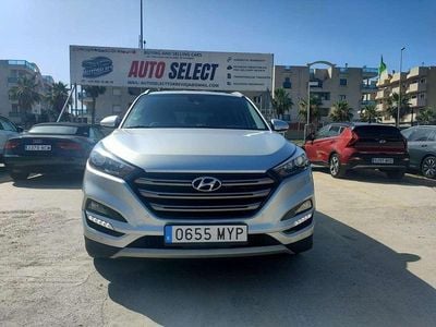 Plateado Usado 2016 Hyundai Tucson Style SUV | 18.900 € (Caro)