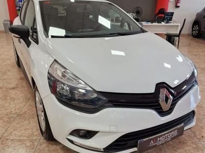 Usado Renault Clio IV Life 75 CV (55 kW) 2017 Blanco Berlina