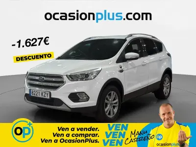 Usado Ford Kuga Trend+ 150 CV (110 kW) 2019 Blanco SUV