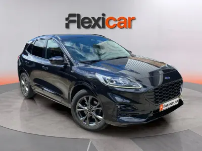 Usado Ford Kuga ST-Line 120 CV (88 kW) 2022 Negro SUV
