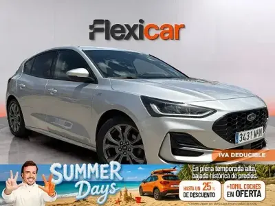 Usado Ford Focus ST-Line 125 CV (91 kW) 2023 Gris Berlina