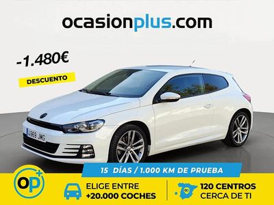 Begagnad VW Scirocco R-line 180 HK (132 kW) 2016 Vit Sportkupé