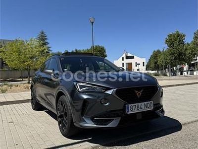 Usado Cupra Formentor 204 CV (150 kW) 2022 Gris / plata SUV