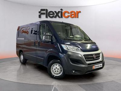 Usado Fiat Ducato 150 CV (110 kW) 2018 Azul Van
